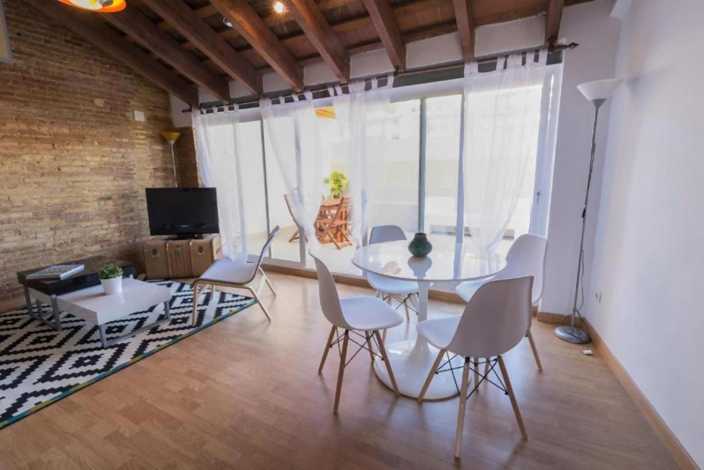 Apartamento Ático Deluxe con gran terraza en GRAN VIA Valencia Exterior foto