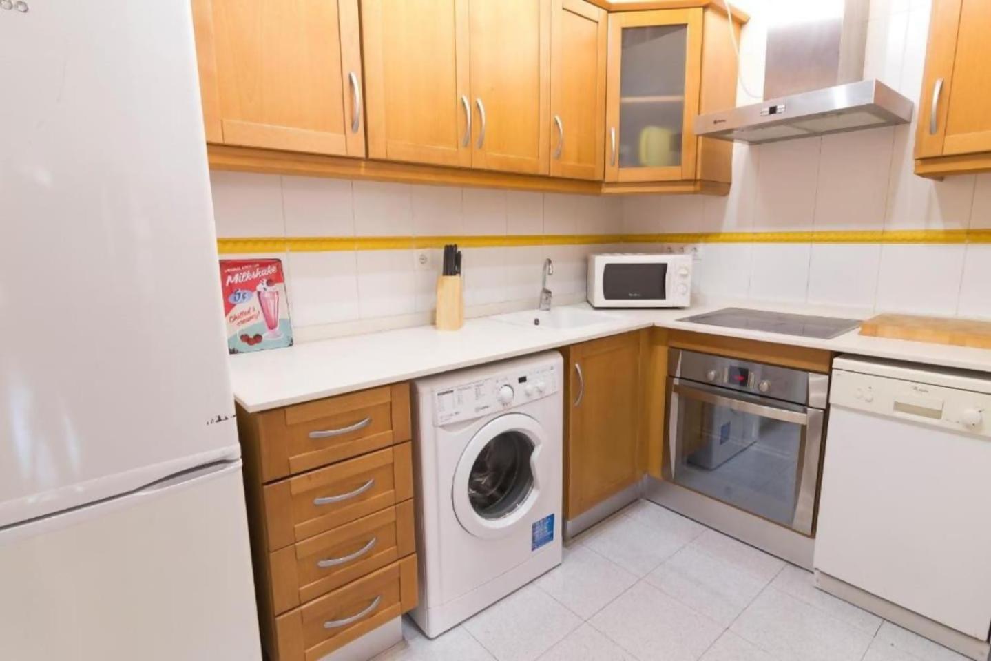 Apartamento Ático Deluxe con gran terraza en GRAN VIA Valencia Exterior foto