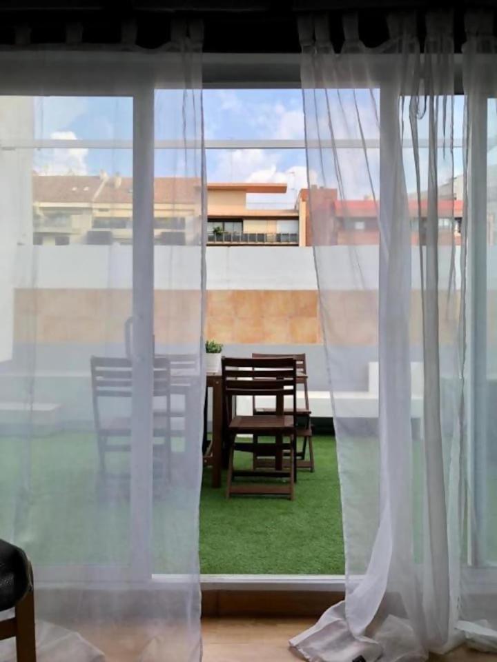 Apartamento Ático Deluxe con gran terraza en GRAN VIA Valencia Exterior foto